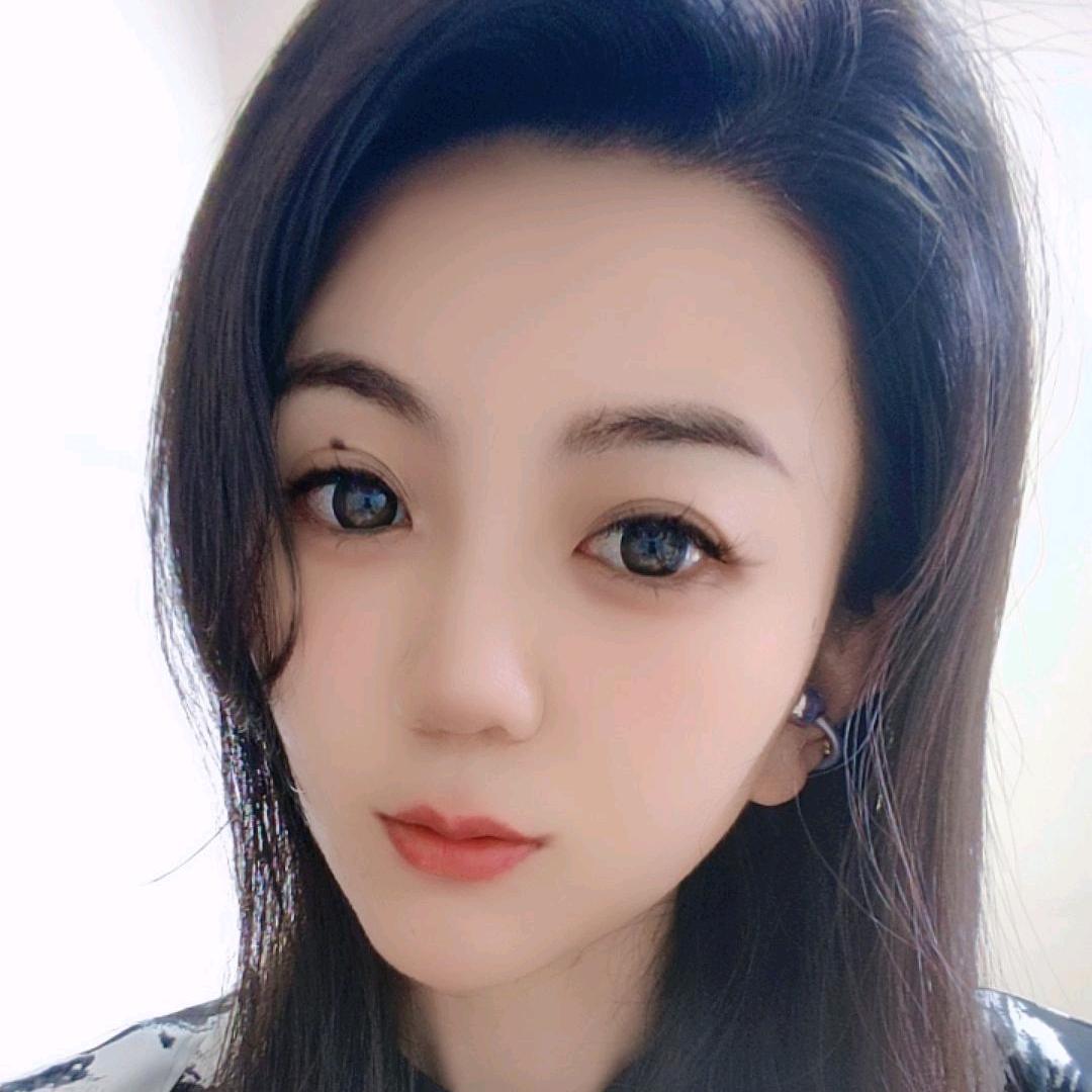 奥特曼吖
