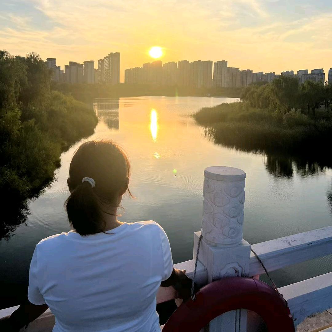 爱谁谁，啥也不是