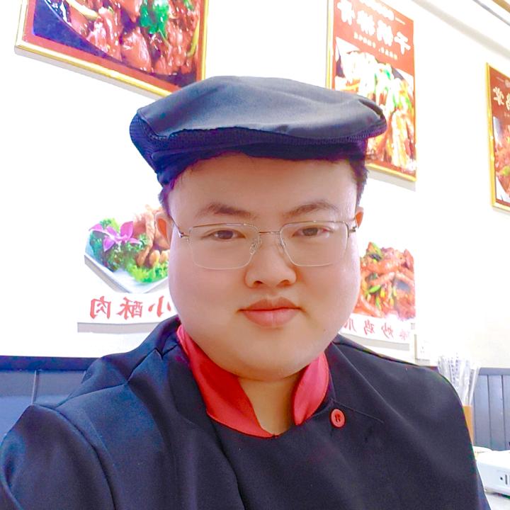 广元万达炒干锅的小二哥