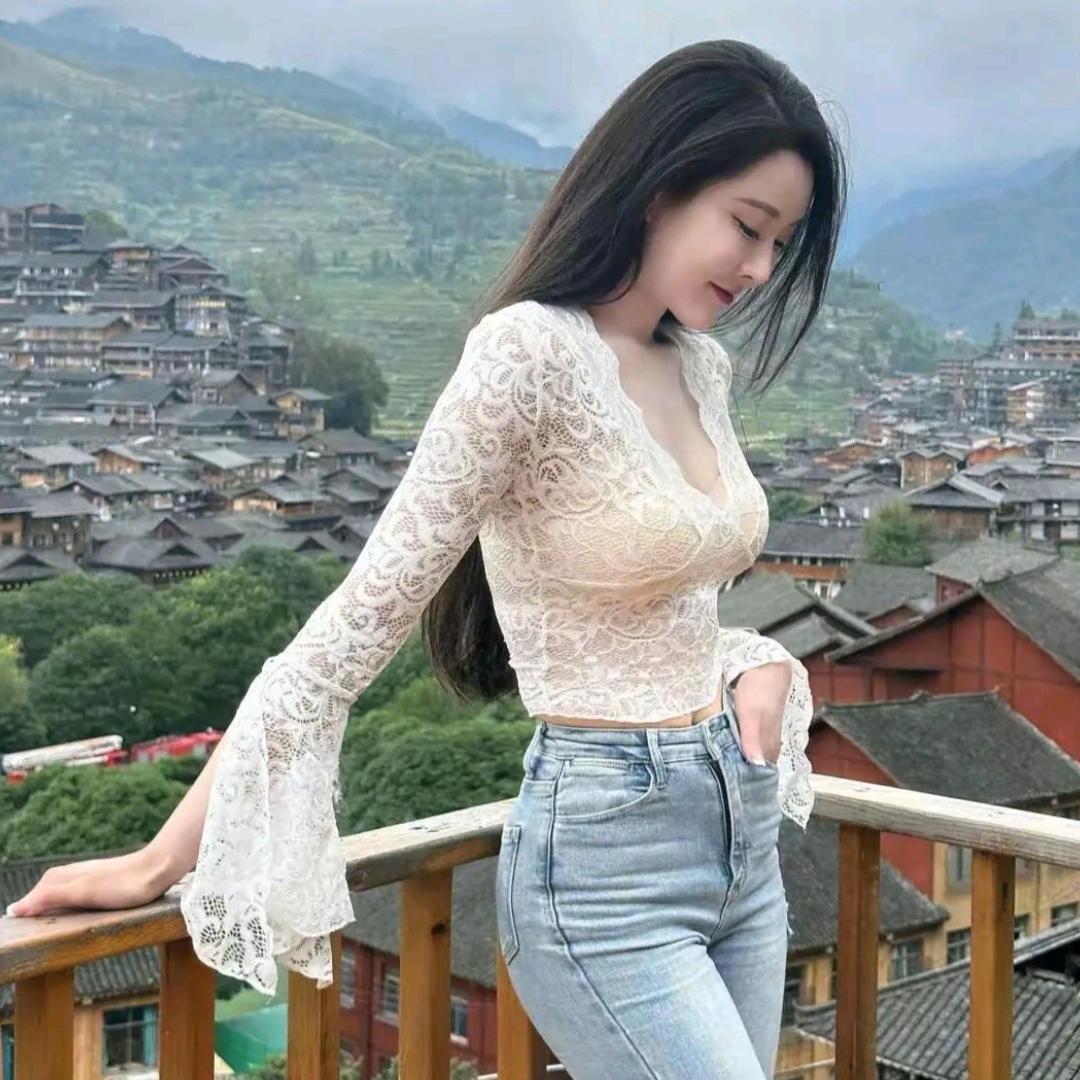 小何子