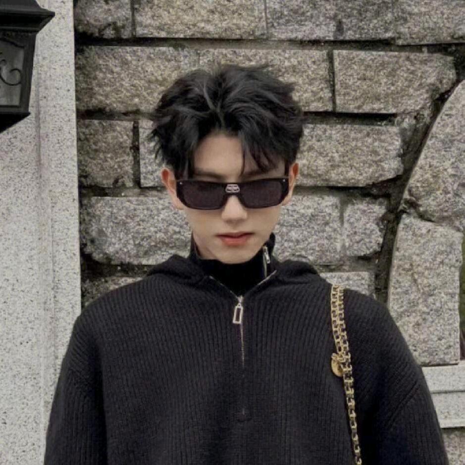 蒙巴威户外运动一店