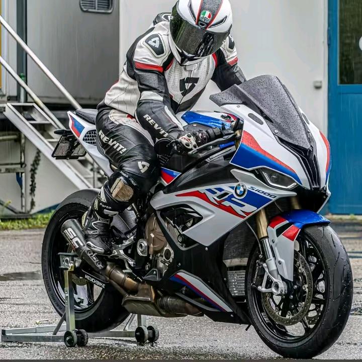 维修机车，摩托车，电瓶车，哈尼财