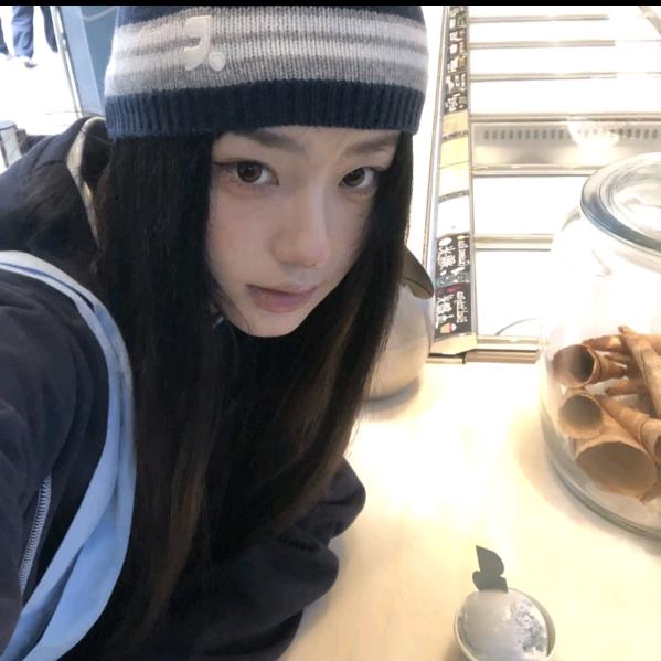 墨昭 •春江狸🐈‍⬛🐍🐾