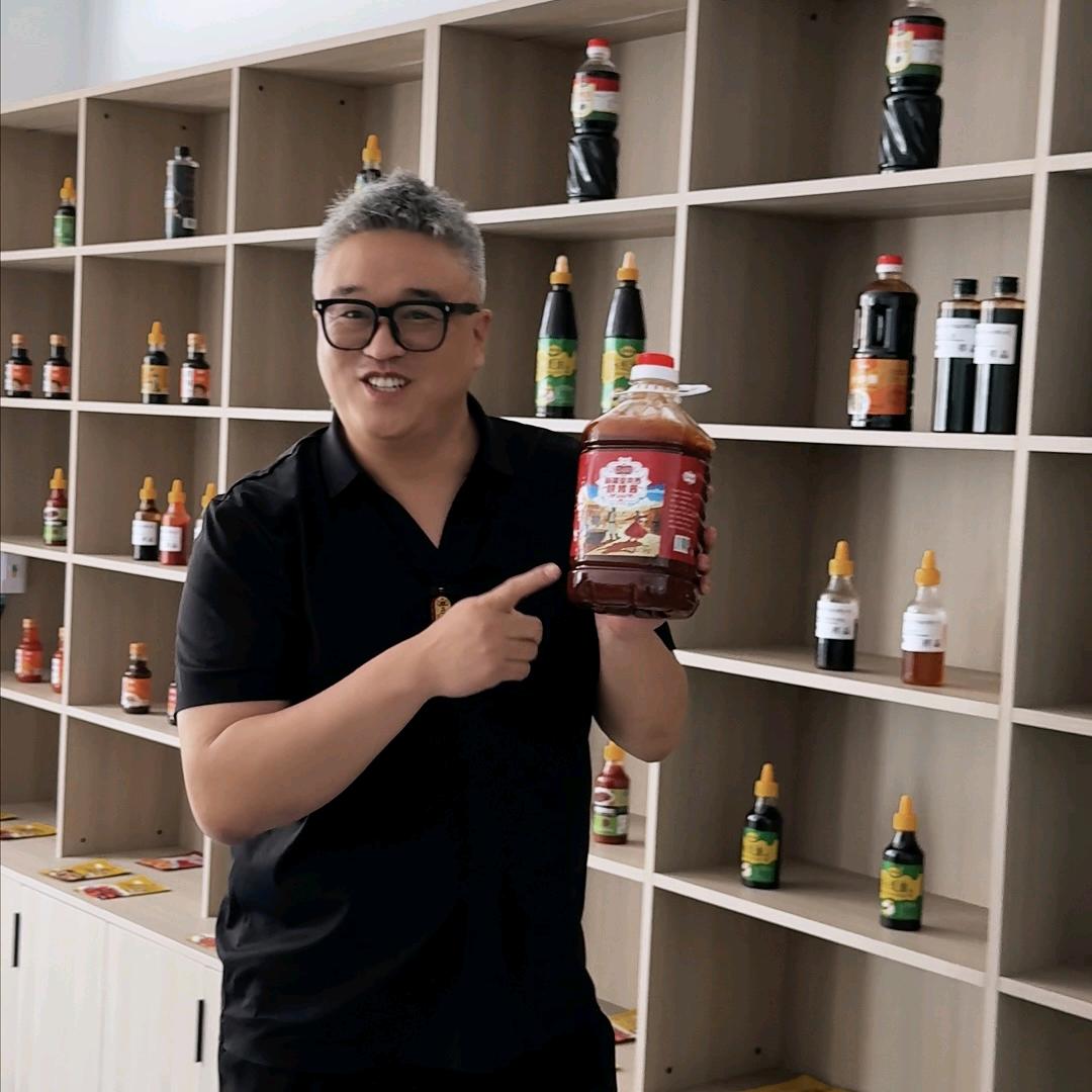 做酱料的老嫂子