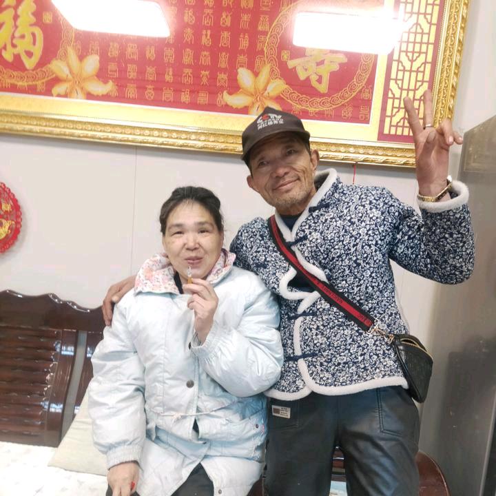 杨总连《心底善良>>