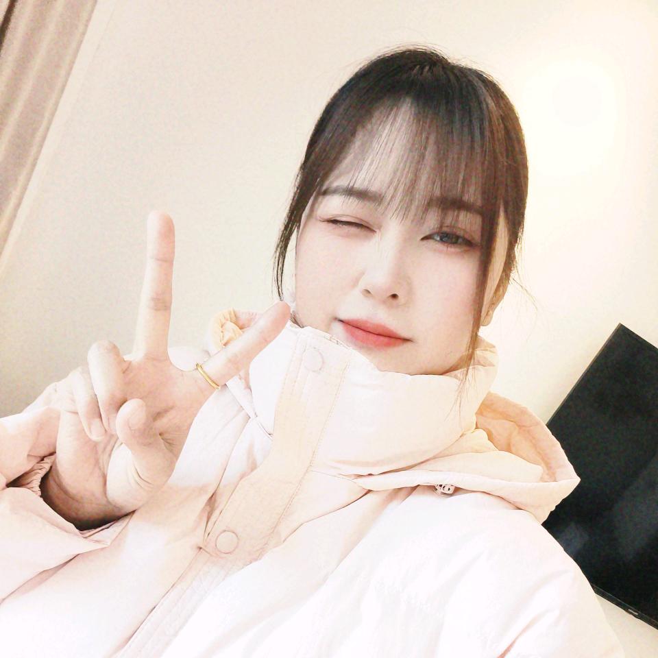 王