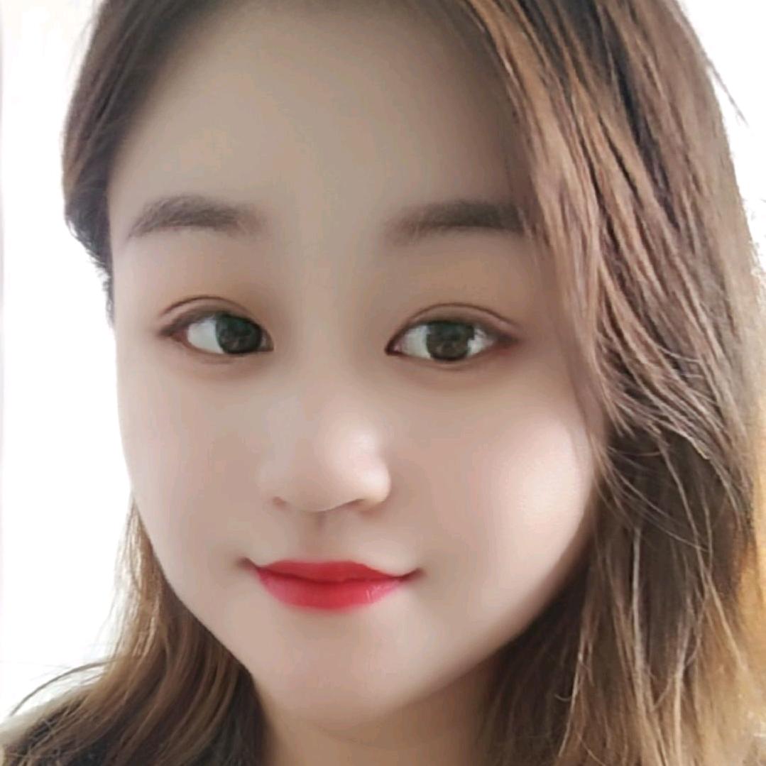 莫莫