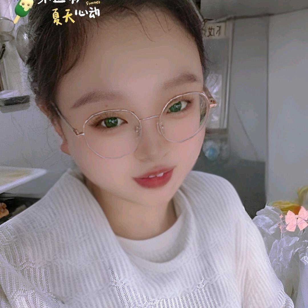 羊肉粉店老板娘
