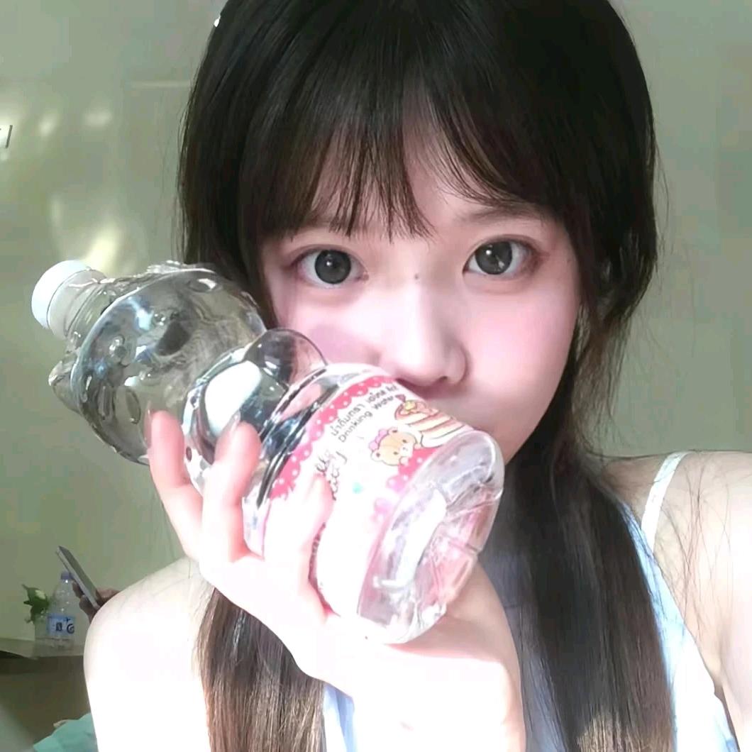 ⁺✞ʚ^小凌^ɞ✟₊