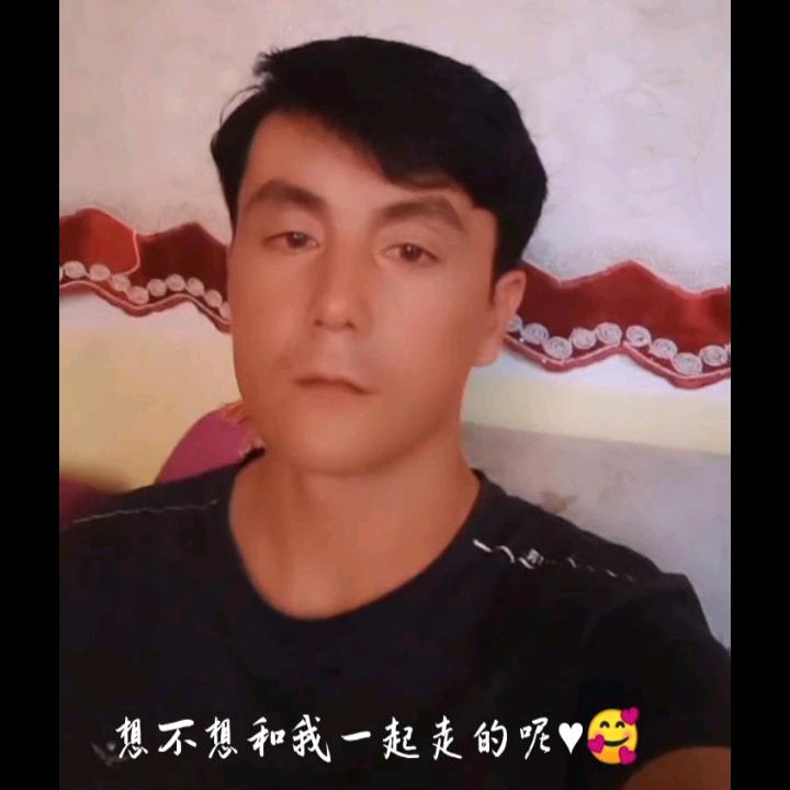 吐尔共江