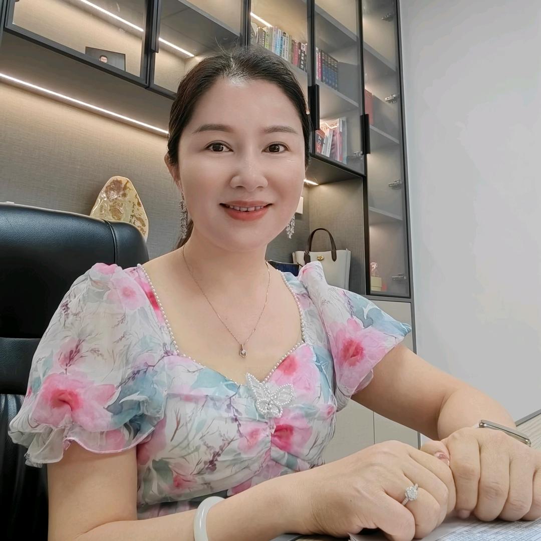 丽清堂&广州和济-老板娘金燕