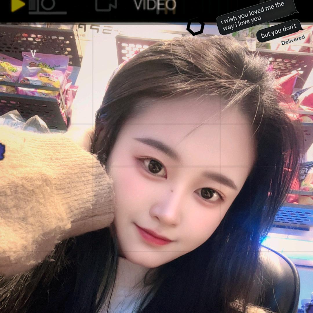 小卢睡不醒💤