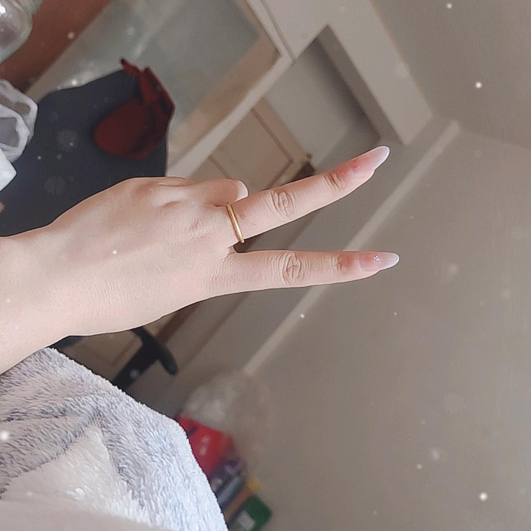 @堼孞头像