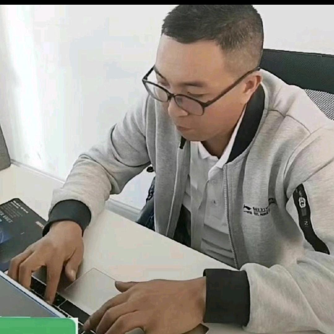 云南曲靖臧华坤