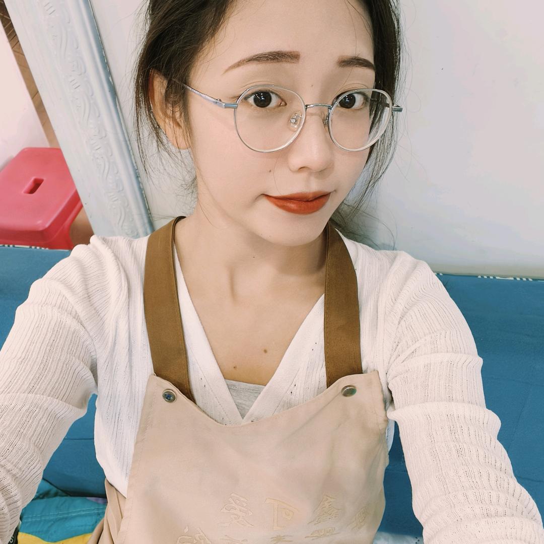 小颜同学