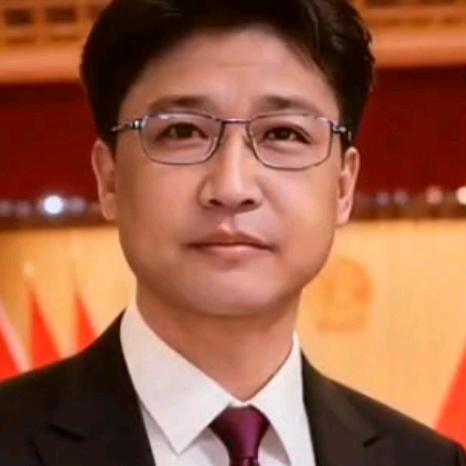 热爱慢跑的二哥