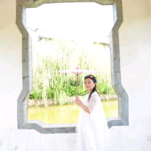 孟龙笔庄