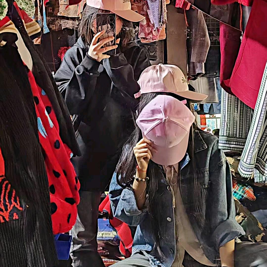近婧落鲸