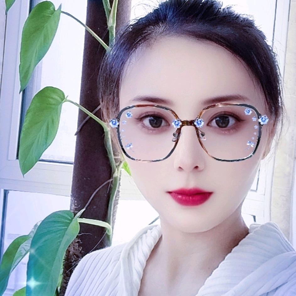 潇宸墨
