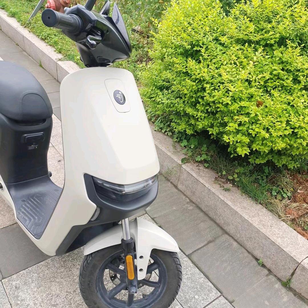 小崔车行《出售回收电瓶车》