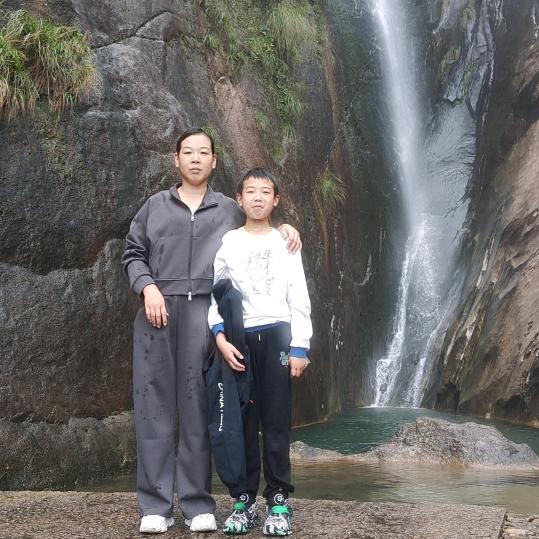 《影子杜》