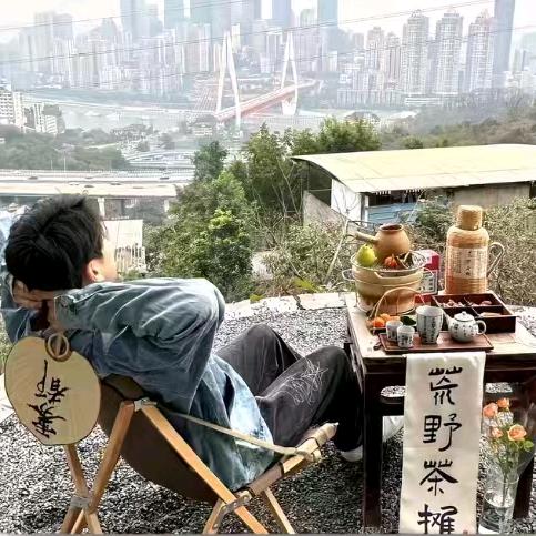 ᝰ孤帆向远舟€