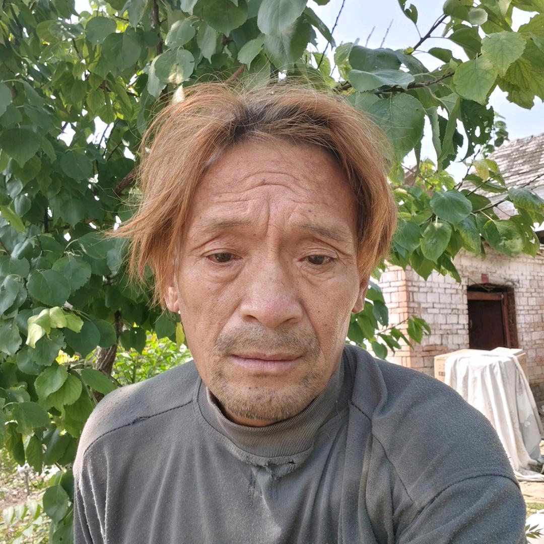 没有两位亲人的三叔