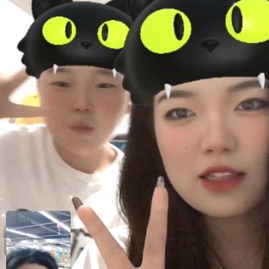 不语却懂心