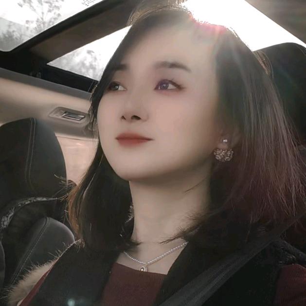 娜娜～