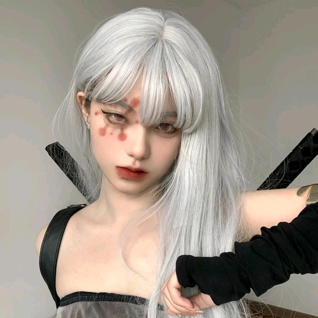CHi