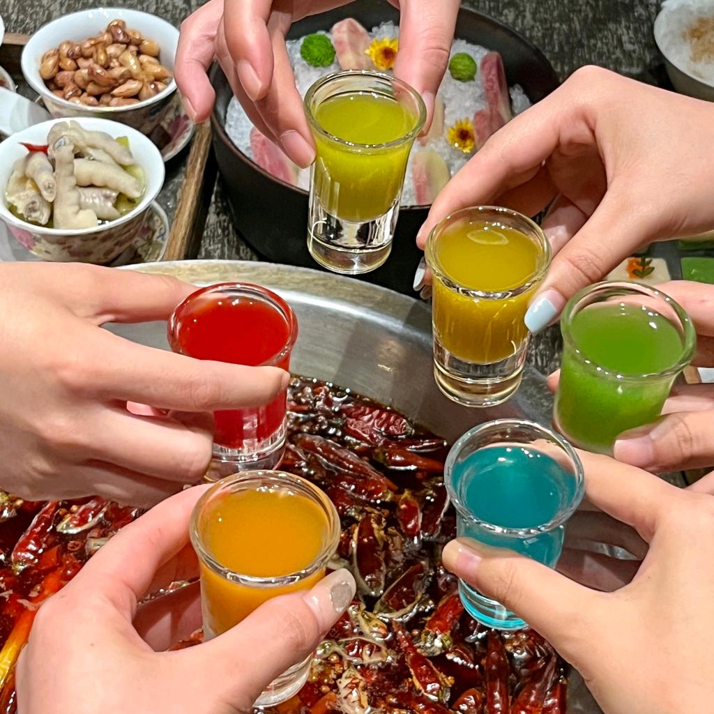 ঞ᭄冷温柔 倾听师