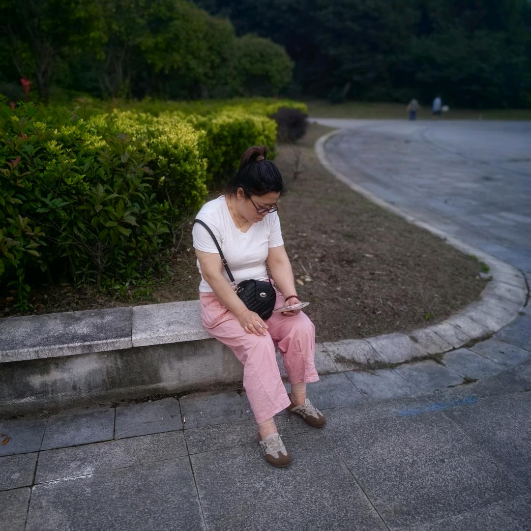 爱如潮水（在水一方）