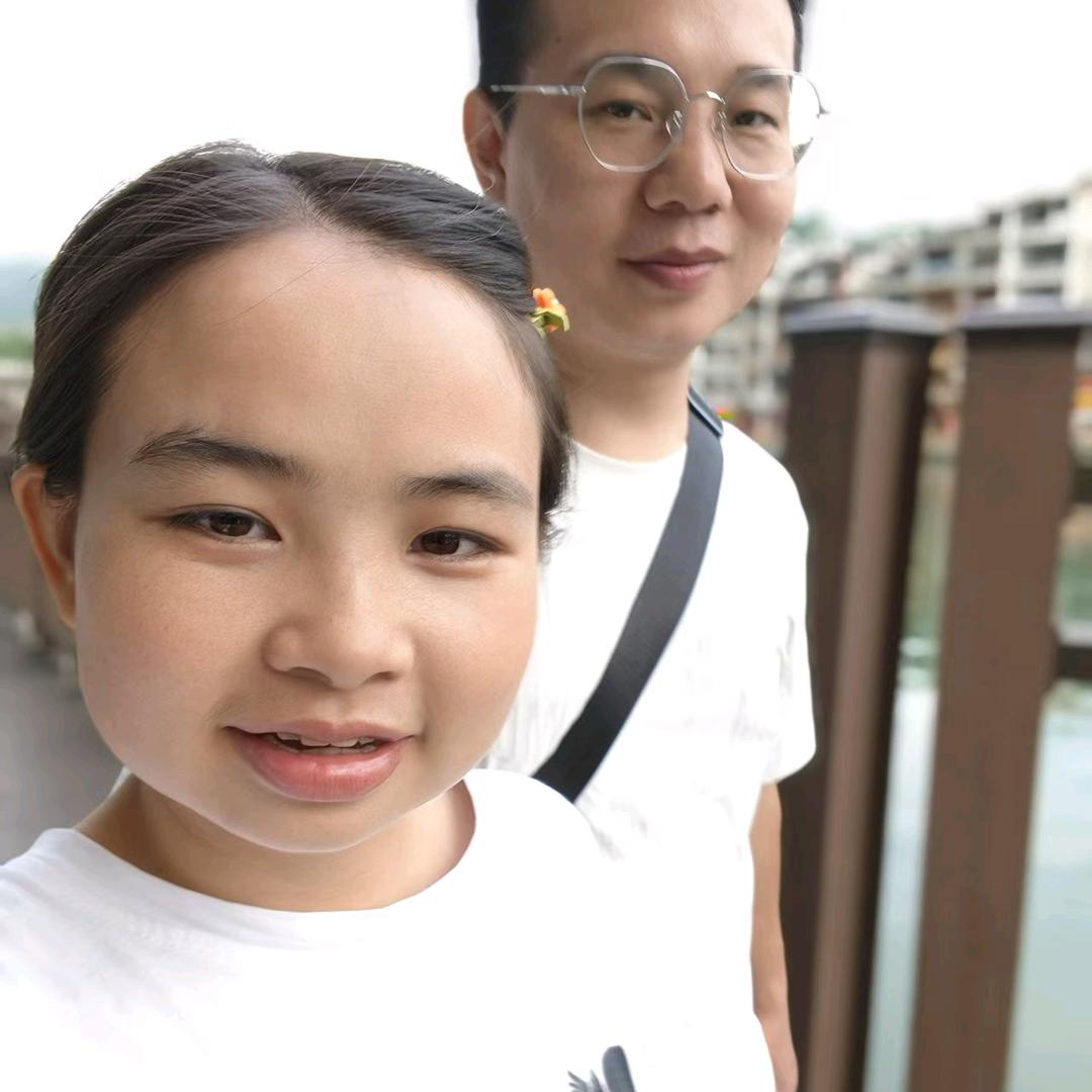 鑫燕