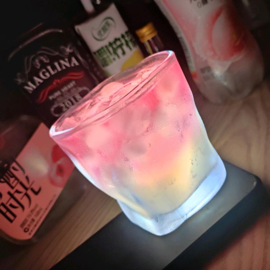 微醺中的你