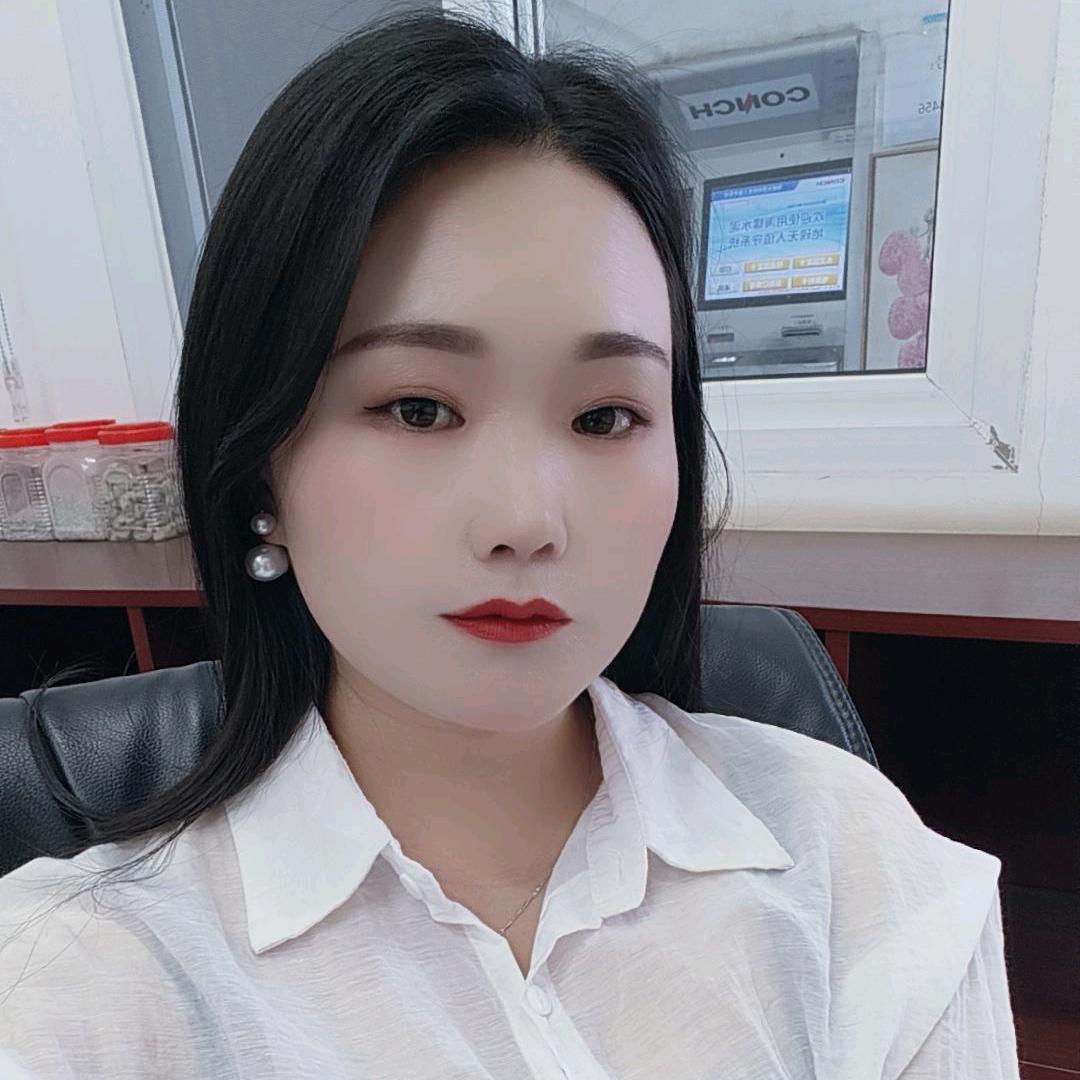 小何美