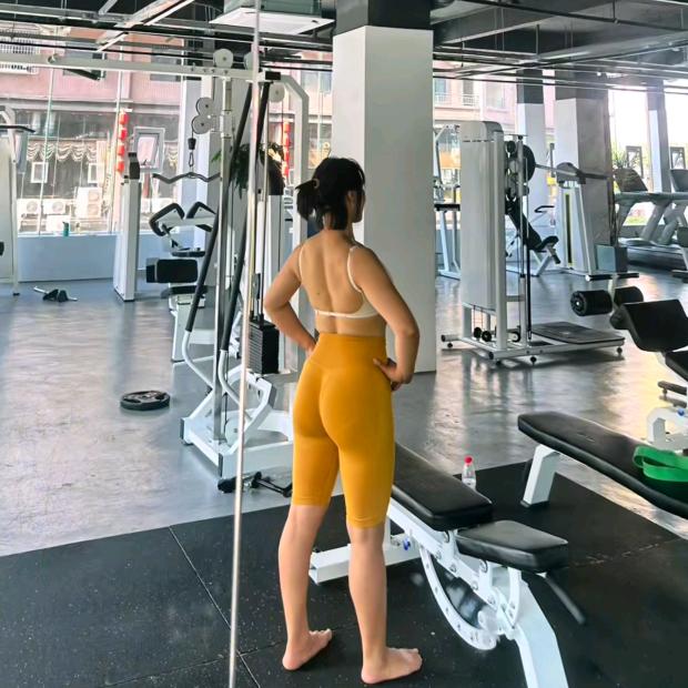 丽炼女子健身