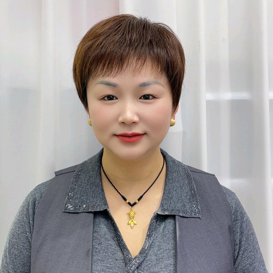 @龙山县壹度假发-洪洪