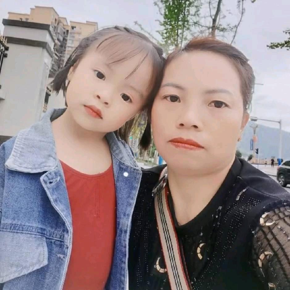 爱唱歌的玉姐