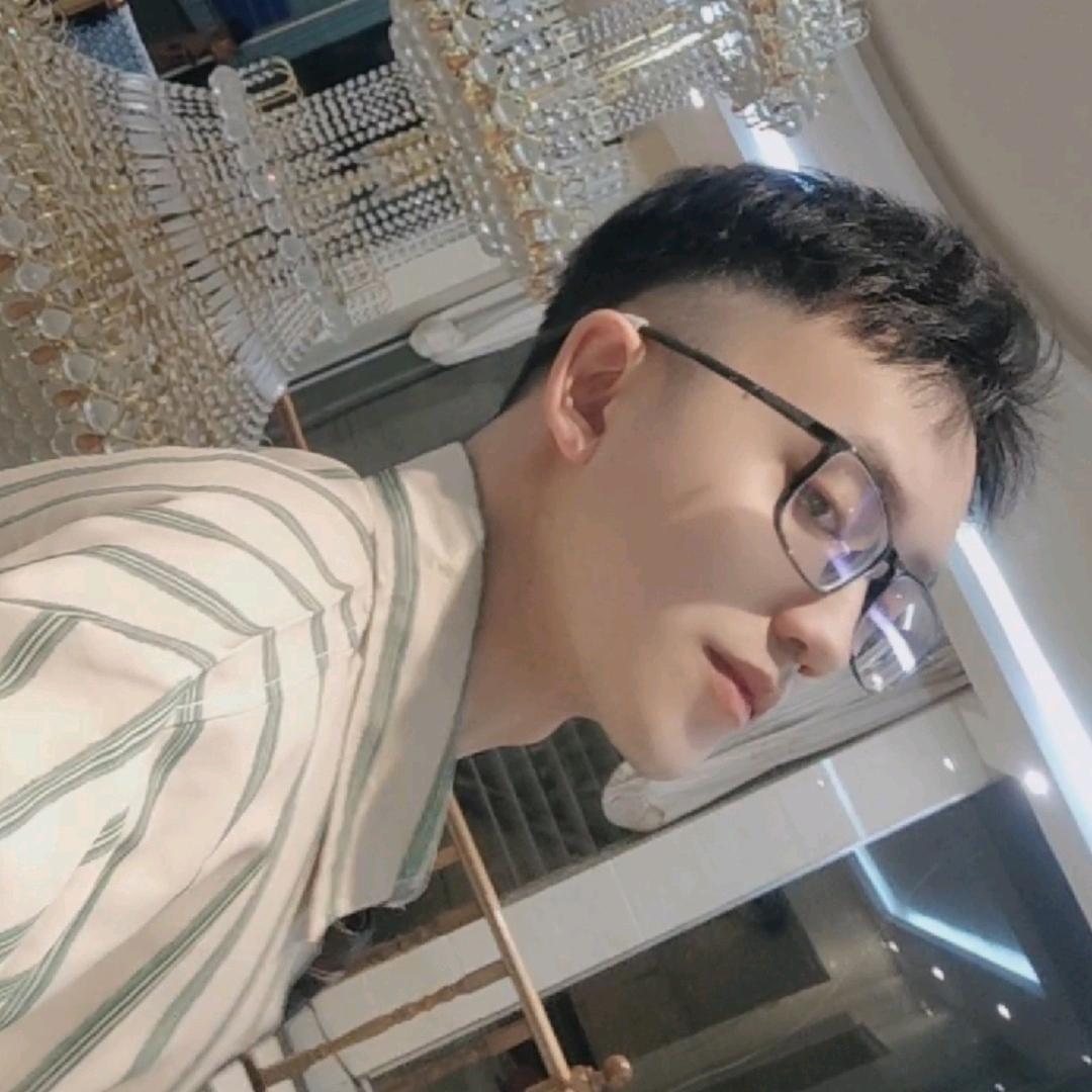 大头宝LJL           　╲