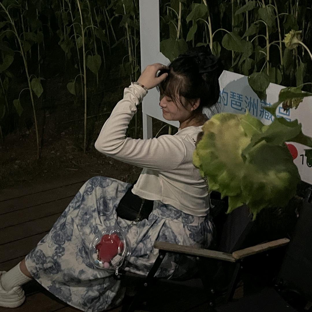 王依媛