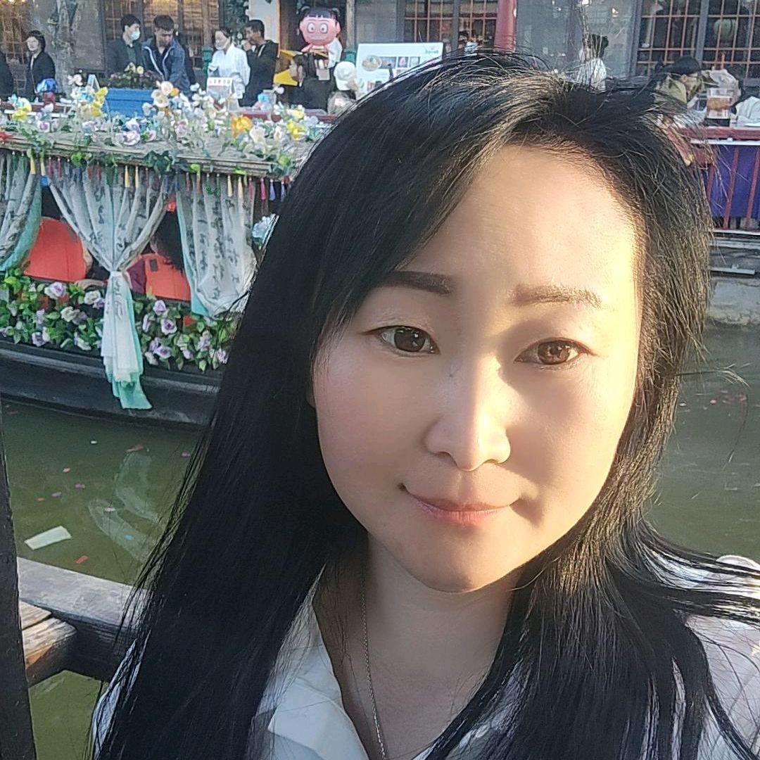 沈阳柜门定制工厂丹姐