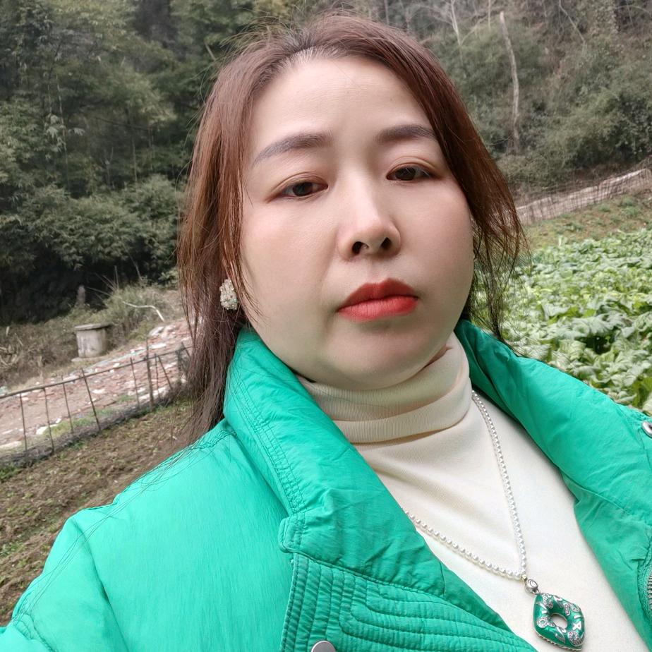 肖孟含