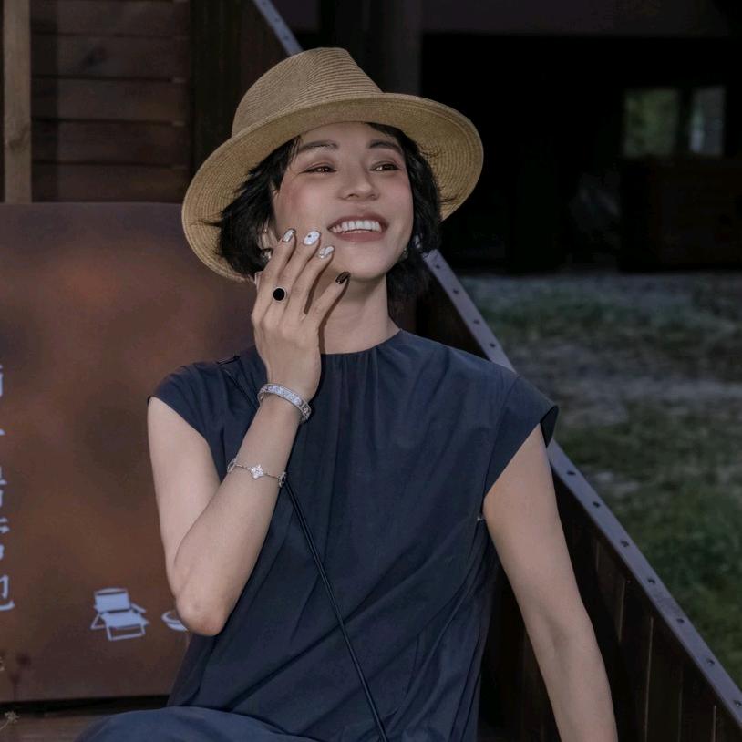 丽霞服装&穿搭社