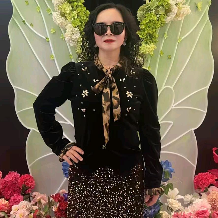 安徽公办学校谢老师办公室