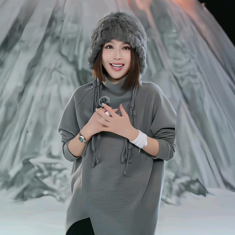 溶溶RONGRONG 质感女装