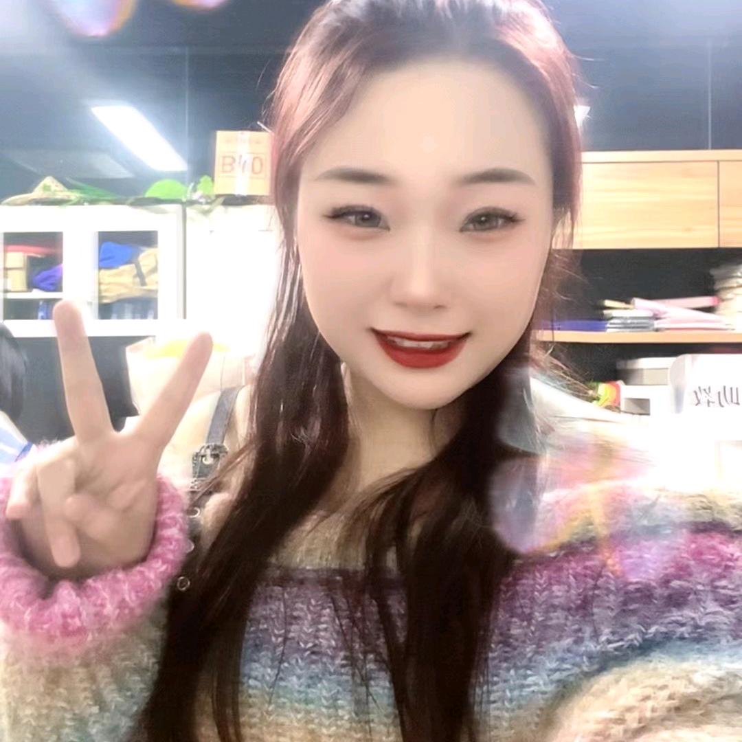 七色光丫丫老师