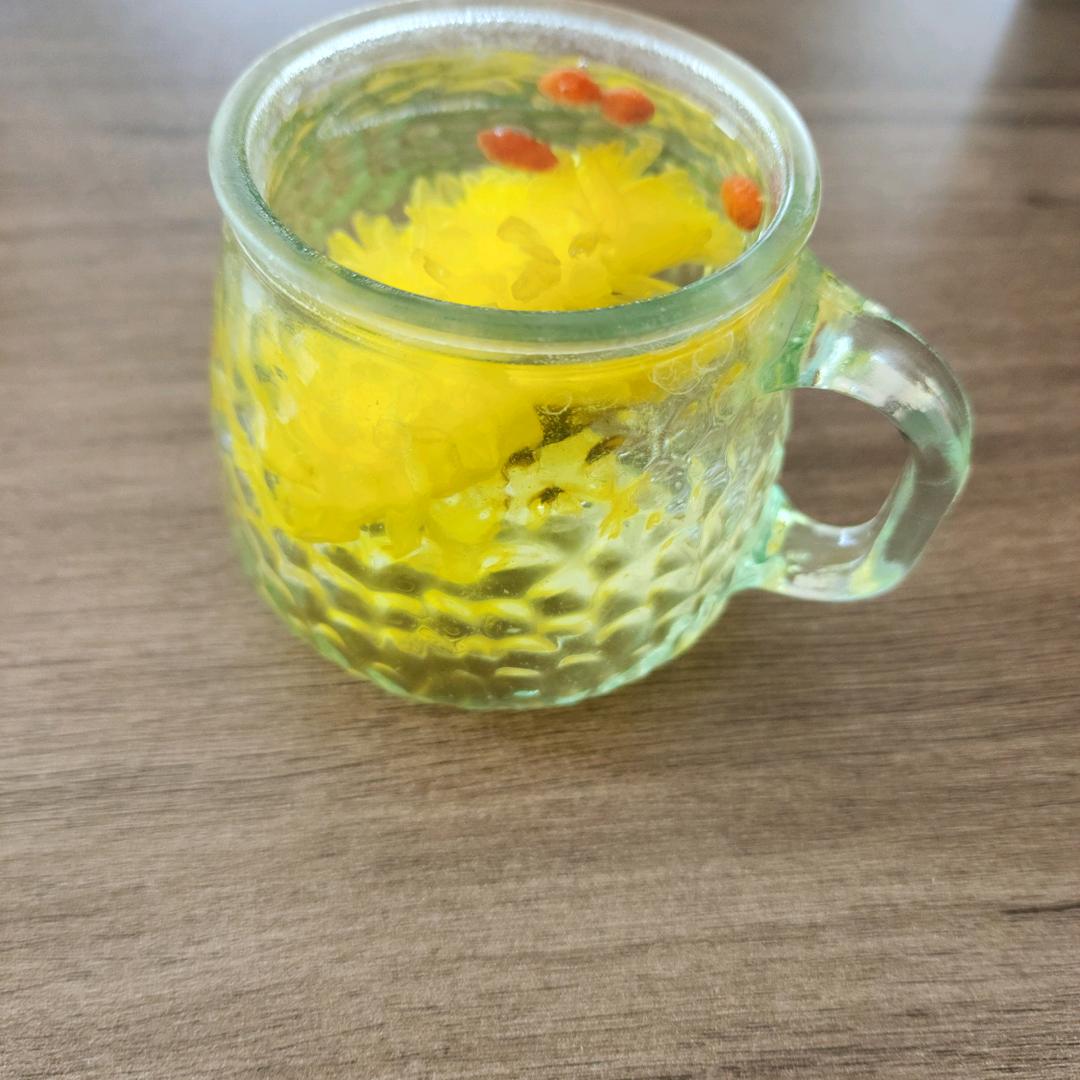 心有山海，静而不争