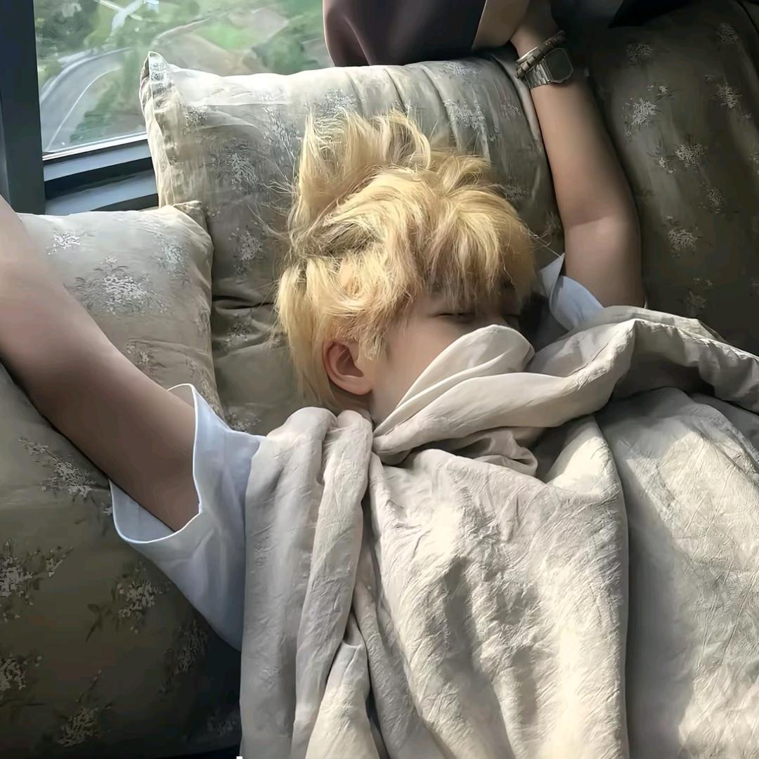 春不约.