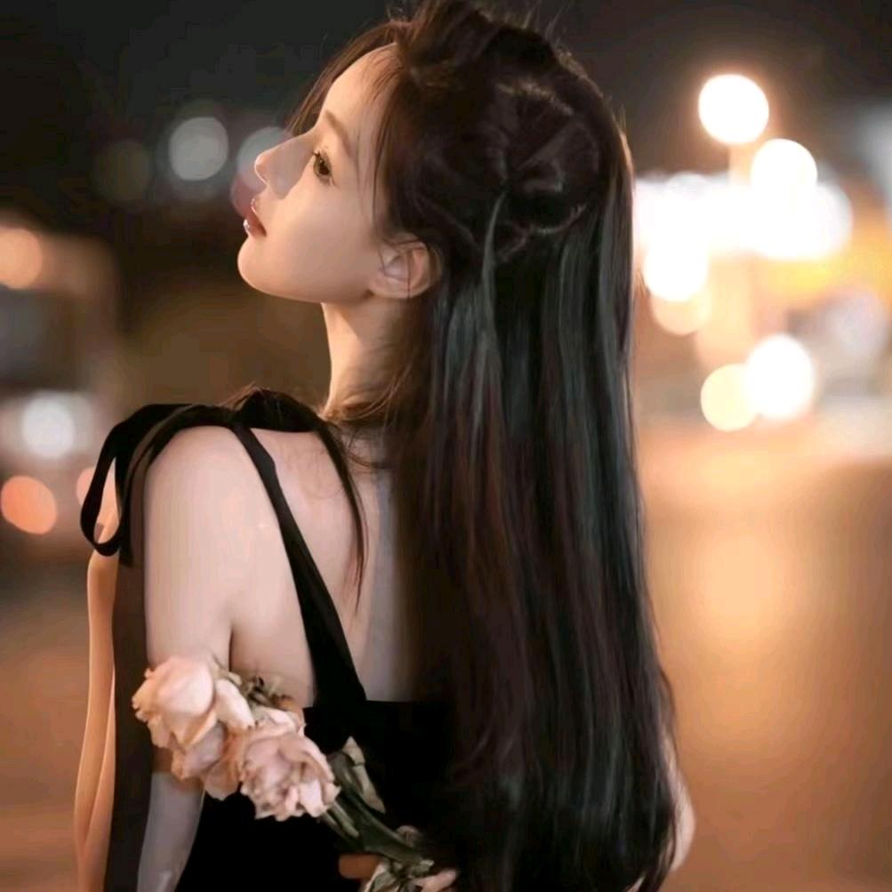 闹闹不扯闹𝓛𝓾𝓬𝓴𝔂