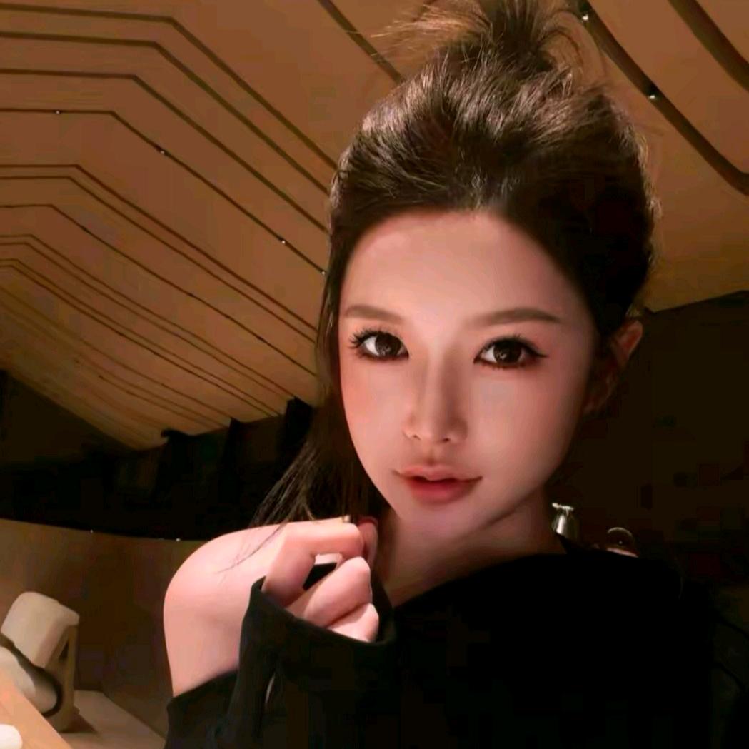 赵婉诺-精致穿搭